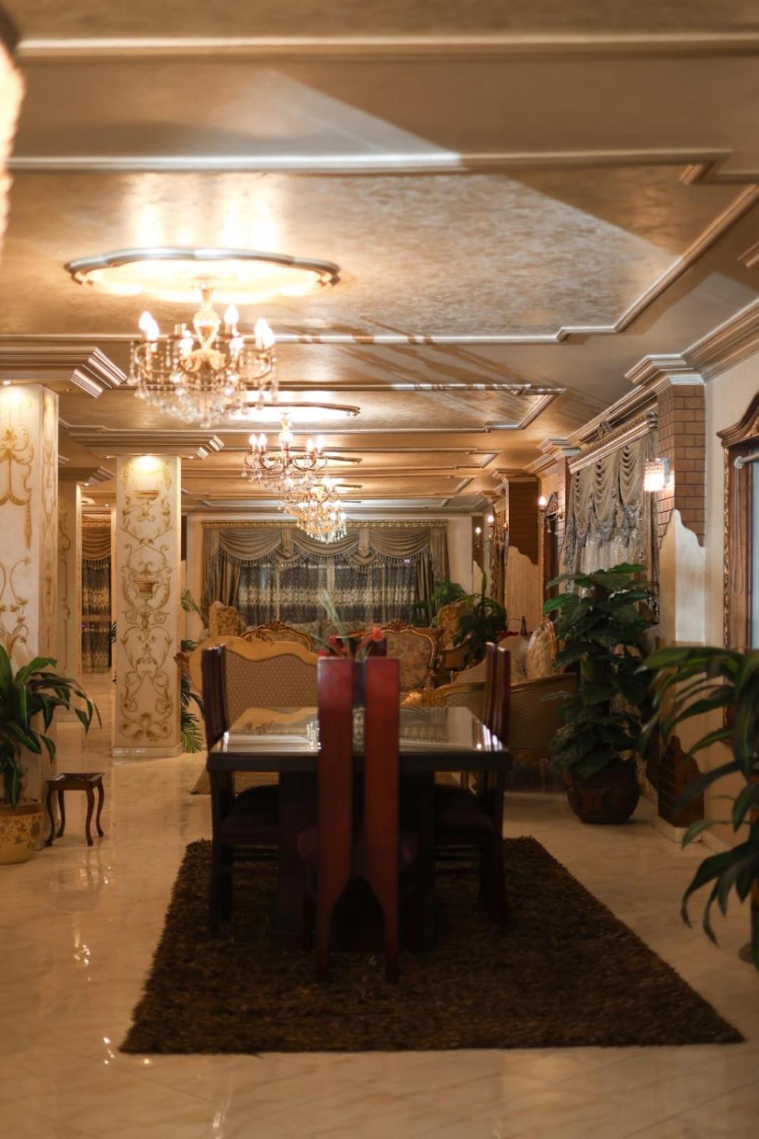 Apartmán Royal Pyramids Palace Káhira