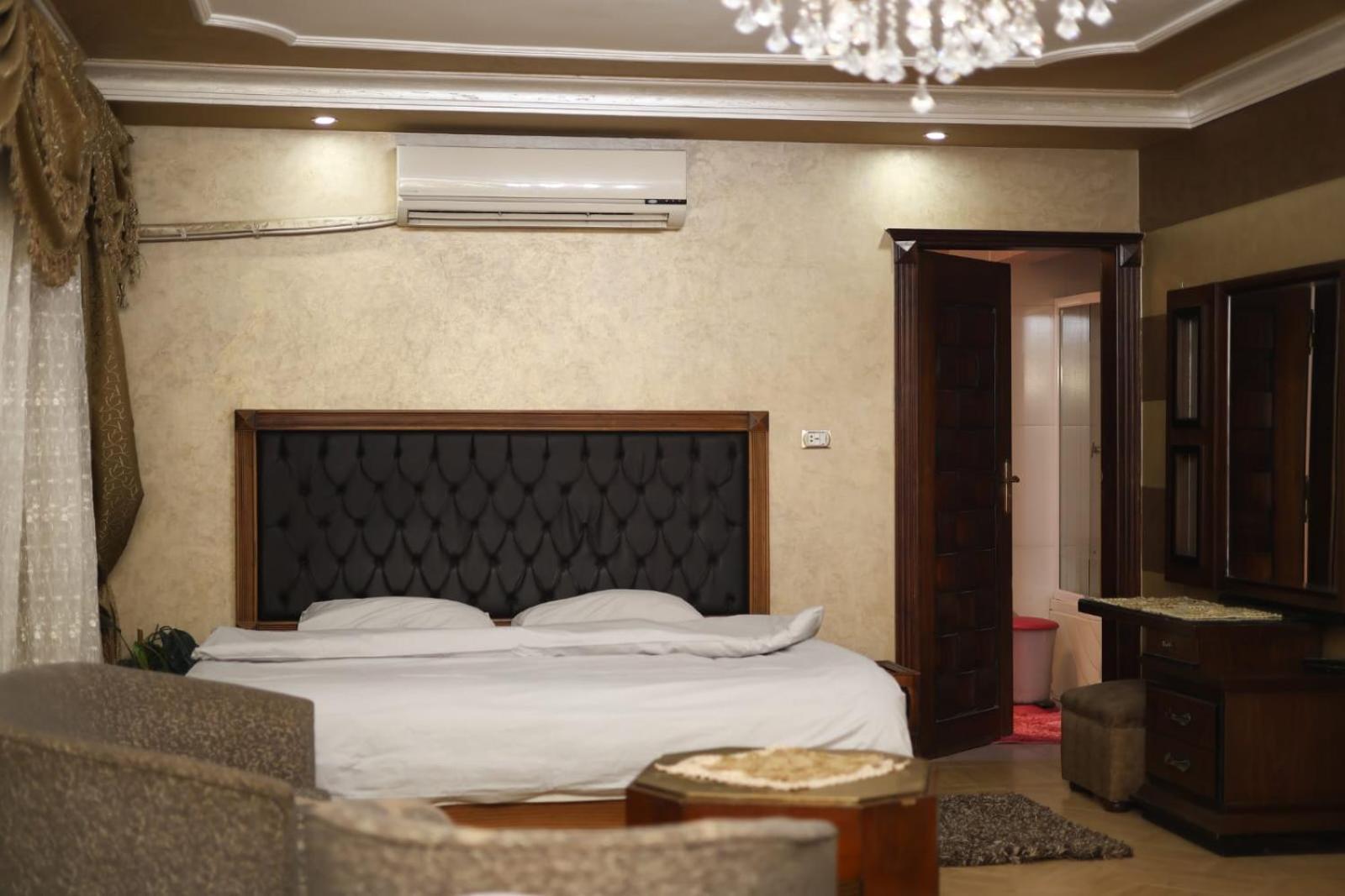 Apartmán Royal Pyramids Palace
